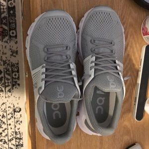 On cloud women’s sneakers
